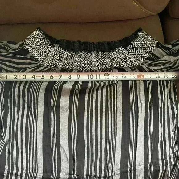 Mini dress - Picture 5 of 6